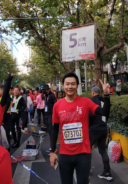 健康与时尚，福卡智库健儿参加2019上海国际马拉松赛5.jpg